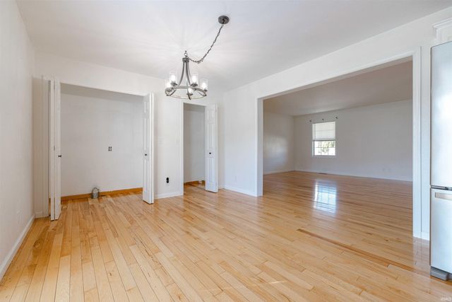23036 S Oakleaf Drive, Elkhart, IN 46514