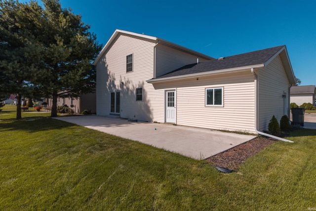 23036 S Oakleaf Drive, Elkhart, IN 46514
