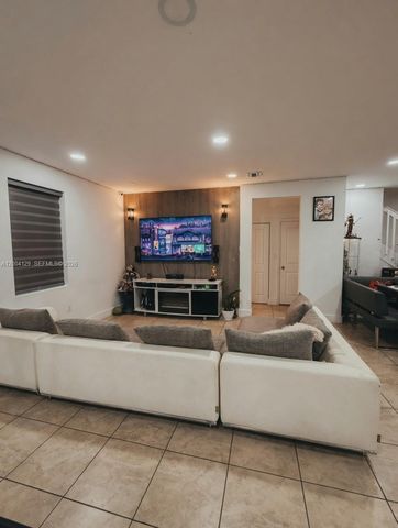 11649 SW 244th St, Homestead, FL 33032