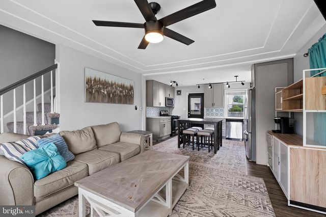 1613 DUNDALK AVE, Baltimore, MD 21222