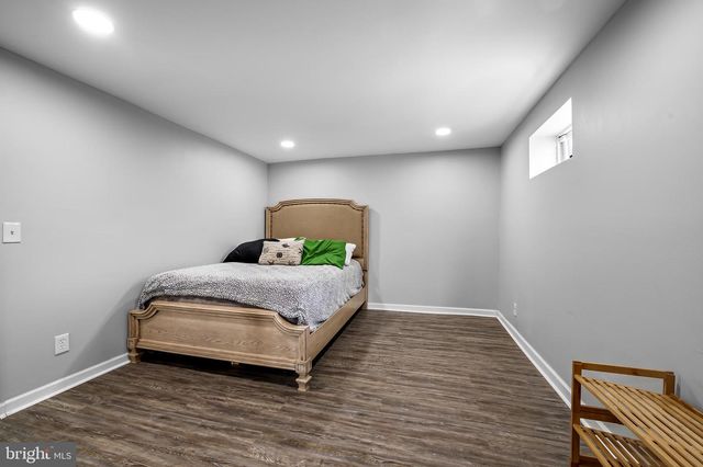 1613 DUNDALK AVE, Baltimore, MD 21222