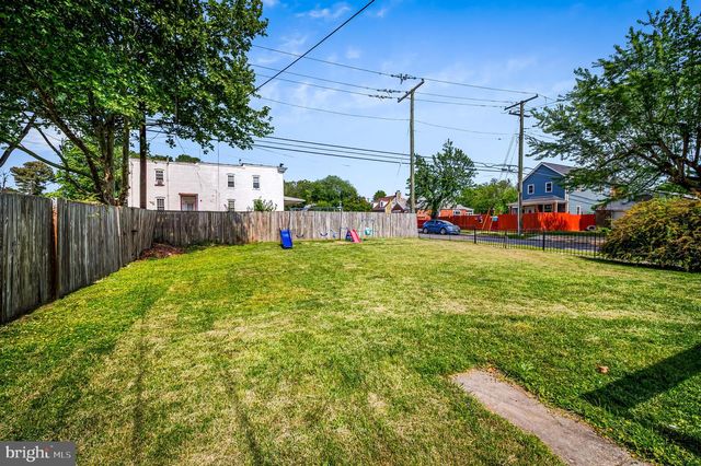 1613 DUNDALK AVE, Baltimore, MD 21222