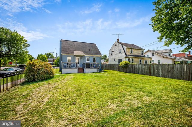 1613 DUNDALK AVE, Baltimore, MD 21222