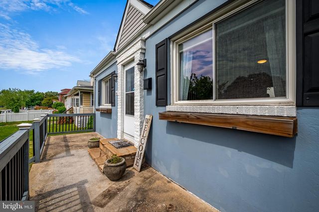 1613 DUNDALK AVE, Baltimore, MD 21222