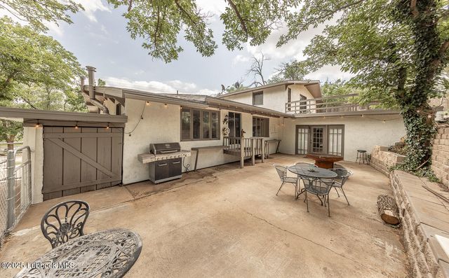 585 Comanche Drive, Buffalo Springs, TX 79404