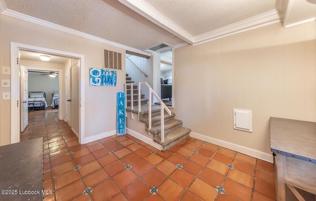 585 Comanche Drive, Buffalo Springs, TX 79404