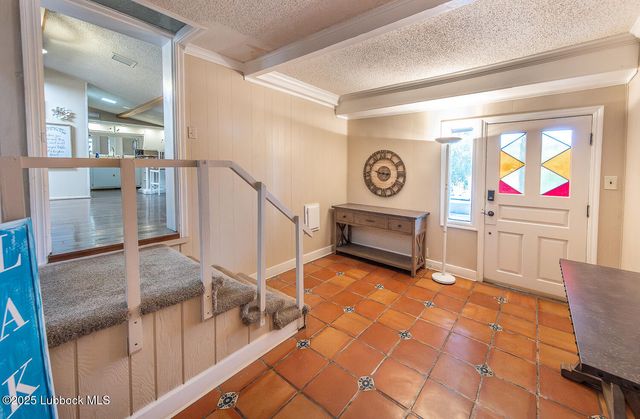 585 Comanche Drive, Buffalo Springs, TX 79404