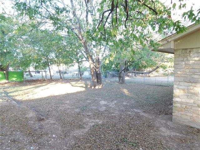 1402 Barbergale ST A, Pflugerville, TX 78660