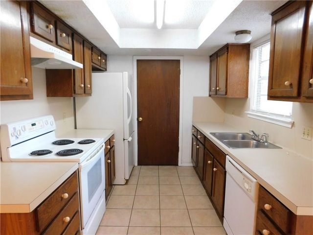 1402 Barbergale ST A, Pflugerville, TX 78660