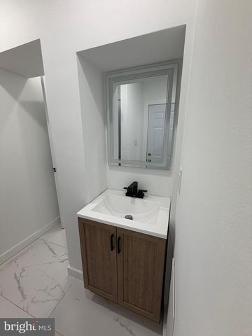 6112 WALNUT ST, Philadelphia, PA 19139