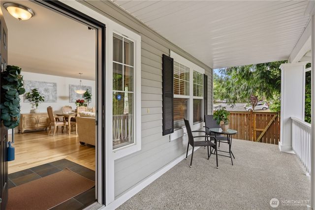 23236 SE 262nd Court, Maple Valley, WA 98038