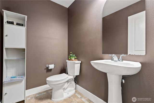 23236 SE 262nd Court, Maple Valley, WA 98038