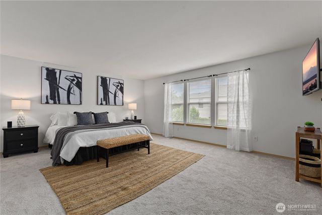 23236 SE 262nd Court, Maple Valley, WA 98038
