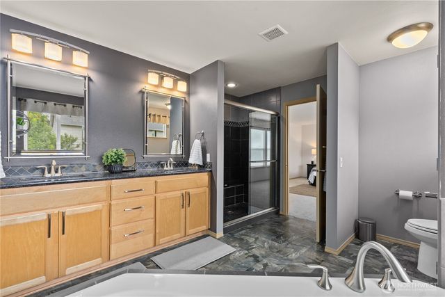 23236 SE 262nd Court, Maple Valley, WA 98038