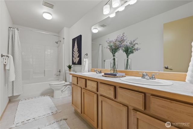 23236 SE 262nd Court, Maple Valley, WA 98038