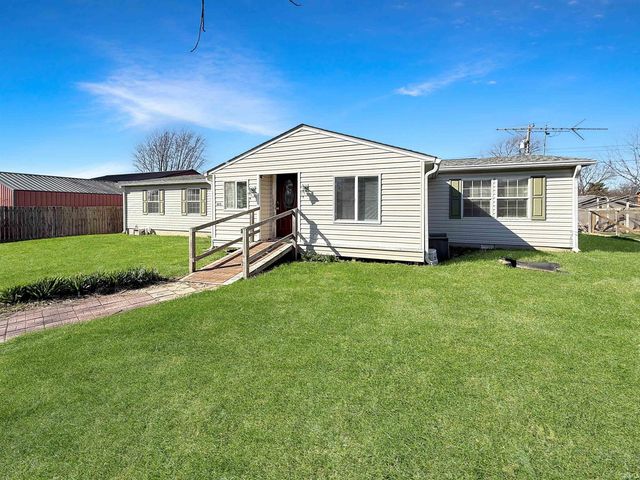 6810 Monroe Street, Stockwell, IN 47983