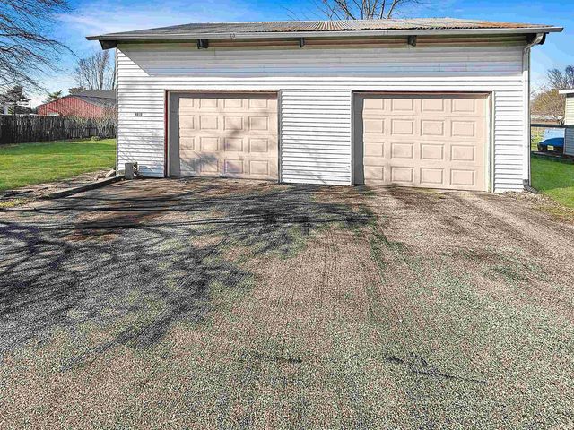 6810 Monroe Street, Stockwell, IN 47983