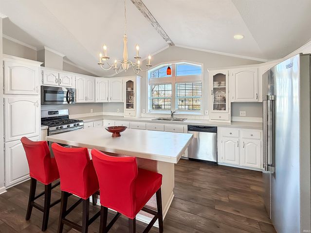 6810 Monroe Street, Stockwell, IN 47983