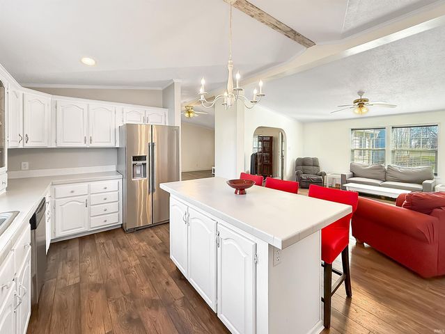 6810 Monroe Street, Stockwell, IN 47983