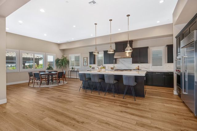 4031 Whitney Vista Ln, Rocklin, CA 95677