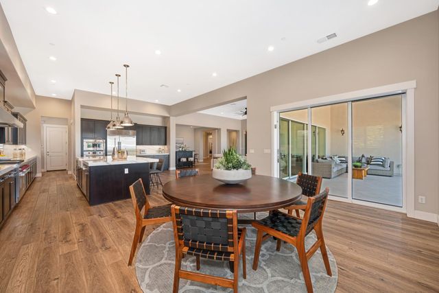 4031 Whitney Vista Ln, Rocklin, CA 95677