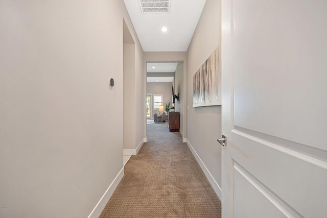 4031 Whitney Vista Ln, Rocklin, CA 95677