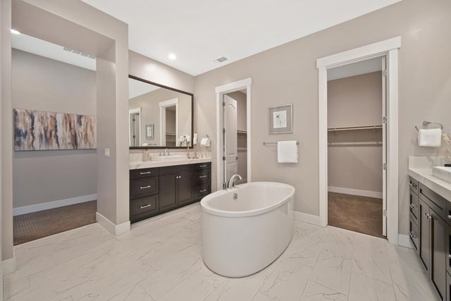 4031 Whitney Vista Ln, Rocklin, CA 95677