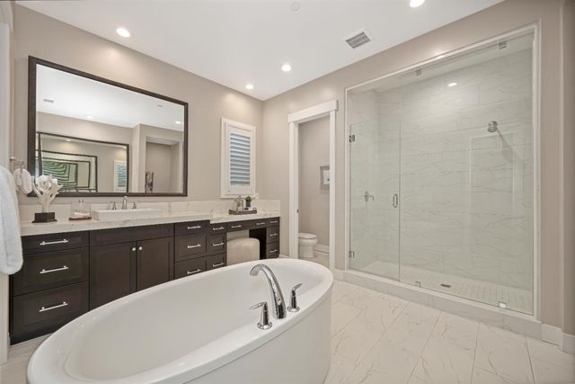 4031 Whitney Vista Ln, Rocklin, CA 95677