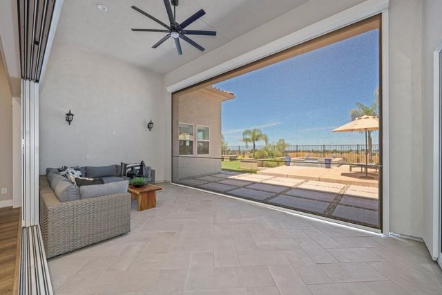 4031 Whitney Vista Ln, Rocklin, CA 95677