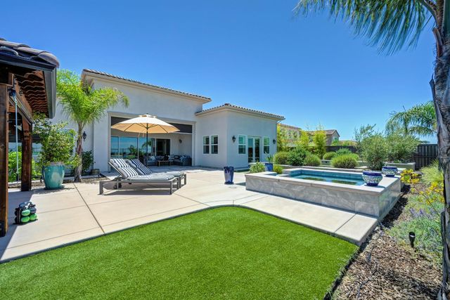 4031 Whitney Vista Ln, Rocklin, CA 95677