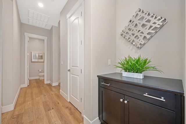 4031 Whitney Vista Ln, Rocklin, CA 95677