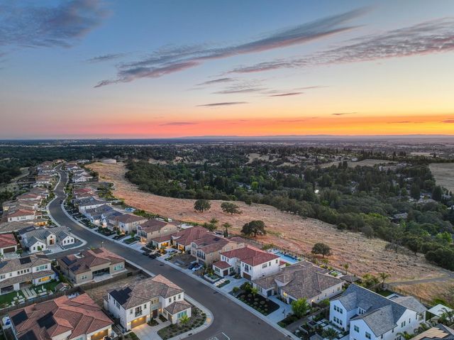 4031 Whitney Vista Ln, Rocklin, CA 95677