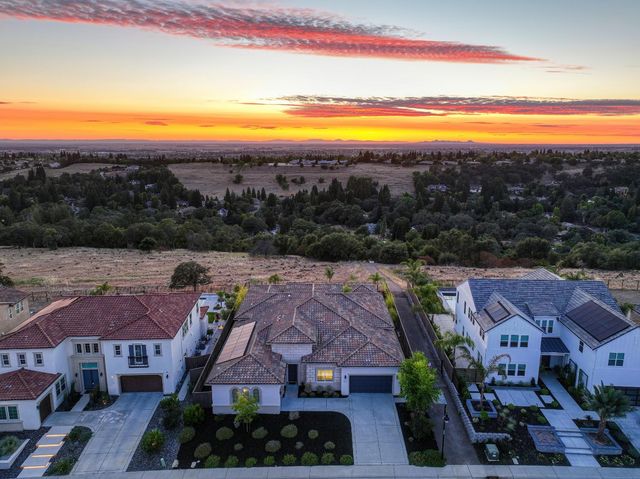 4031 Whitney Vista Ln, Rocklin, CA 95677