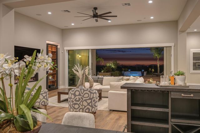 4031 Whitney Vista Ln, Rocklin, CA 95677