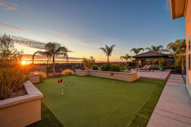 4031 Whitney Vista Ln, Rocklin, CA 95677
