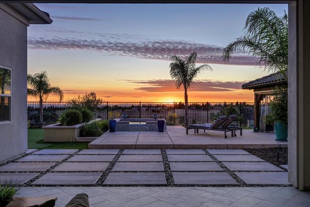 4031 Whitney Vista Ln, Rocklin, CA 95677