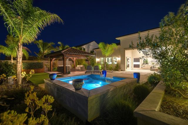 4031 Whitney Vista Ln, Rocklin, CA 95677