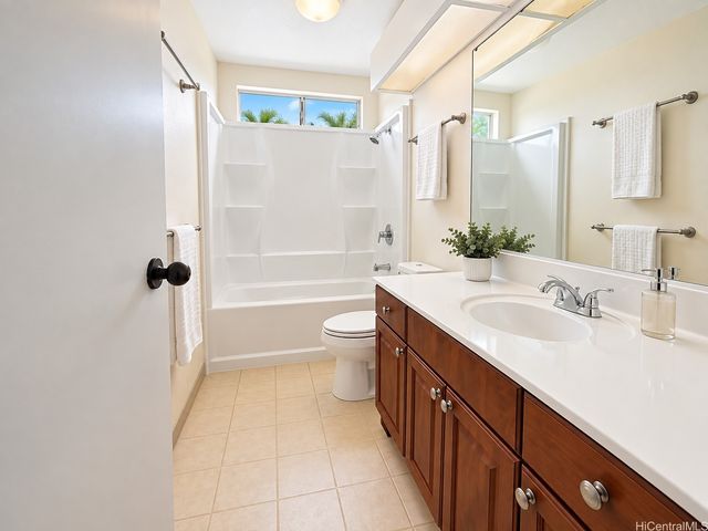 47-644 Halemanu Street, Kaneohe, HI 96744
