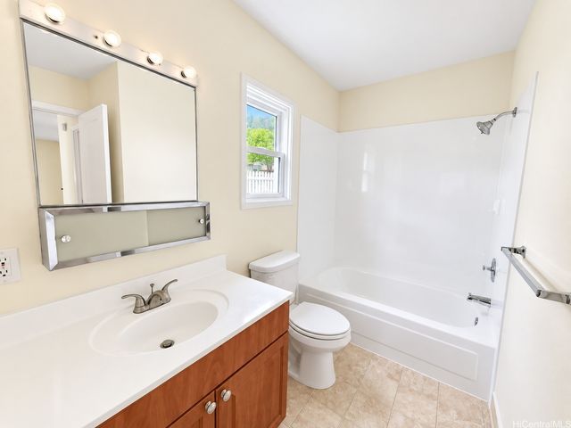 47-644 Halemanu Street, Kaneohe, HI 96744