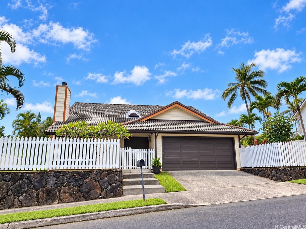 47-644 Halemanu Street, Kaneohe, HI 96744
