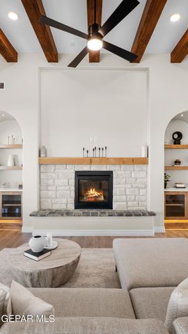 1910 Concho Court, El Paso, TX 79911