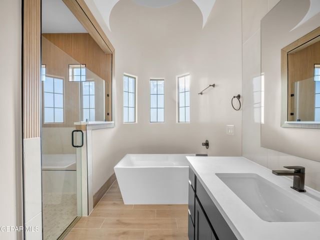 1910 Concho Court, El Paso, TX 79911