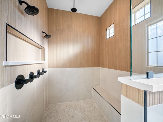 1910 Concho Court, El Paso, TX 79911