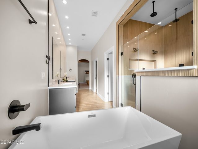 1910 Concho Court, El Paso, TX 79911