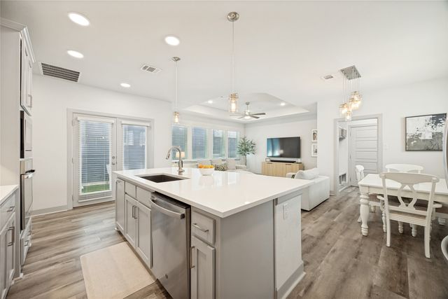 1520 Jackson Street, Carrollton, TX 75006