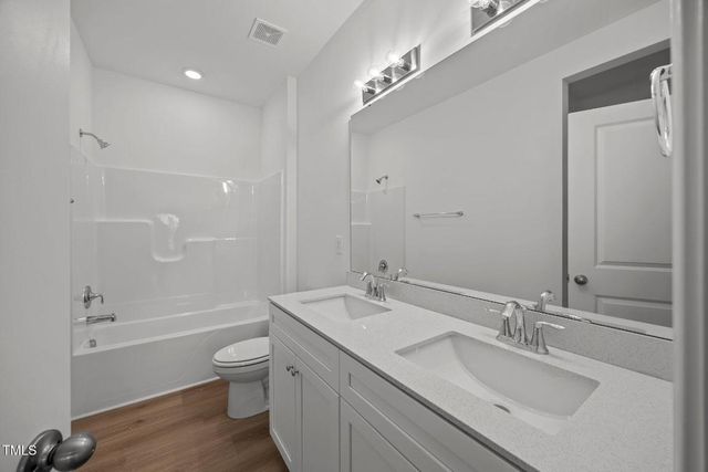 2995 Faucette Lane, Burlington, NC 27217