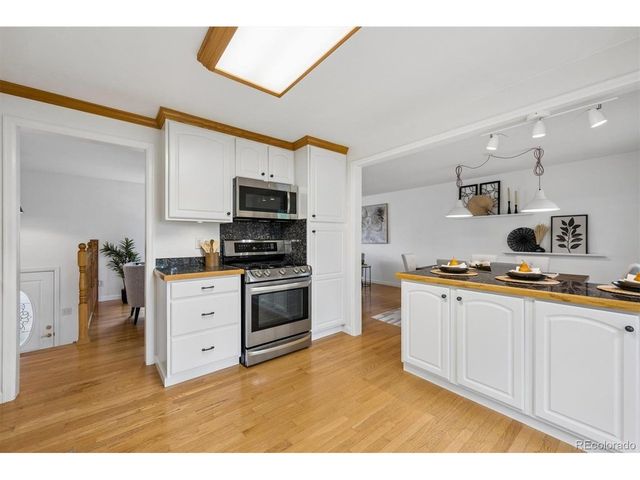 13805 W 67th Pl, Arvada, CO 80004