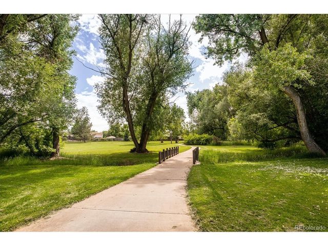 13805 W 67th Pl, Arvada, CO 80004