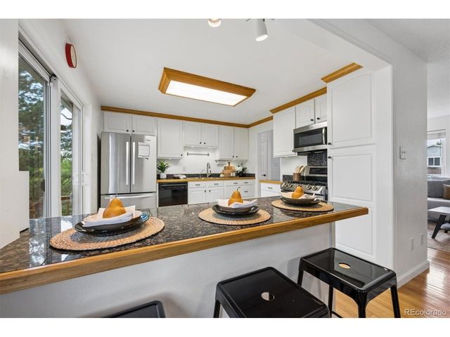 13805 W 67th Pl, Arvada, CO 80004