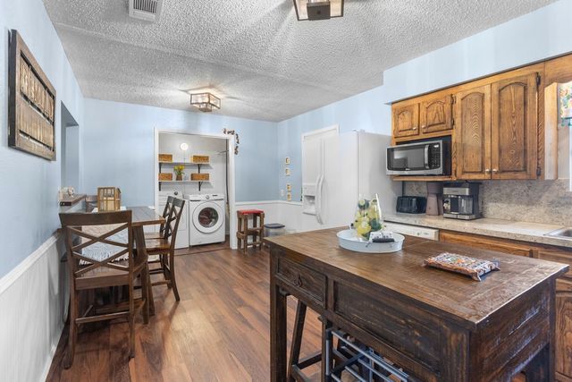 1320 Elm Street, Bonham, TX 75418